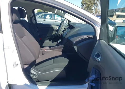 2016 Ford Focus Se из США, поврежденный, VIN 1FADP3F22GL294264